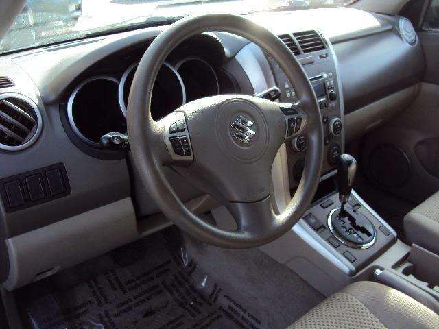 2009 Suzuki Grand Vitara AWD Premium 4dr SUV 4A